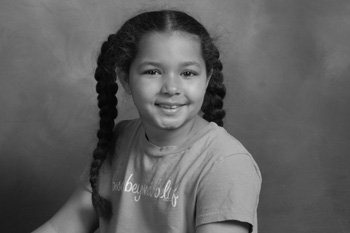 img_ashleybw.jpg